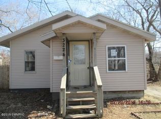 3224 Paris Ave NE, Grand Rapids, MI 49525