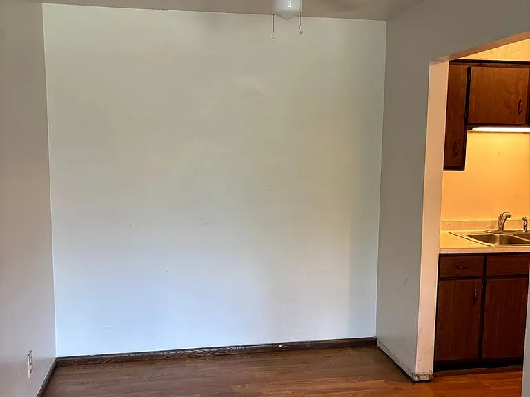 29 Alexander Ave — Photo 35
