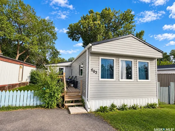 1524 Rayner Avenue #603, Saskatoon, SK S7N 1Y1