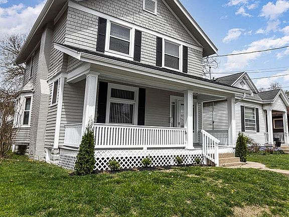 2nd image of 204 W 34th St