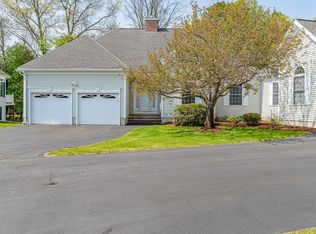 50 Holly Ln, Dracut, MA 01826