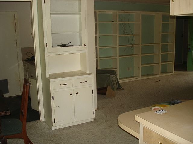 2nd image of 111 Frio St