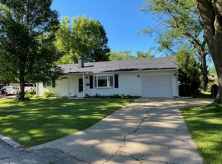 2011 Melba Pl, Peru, IL 61354