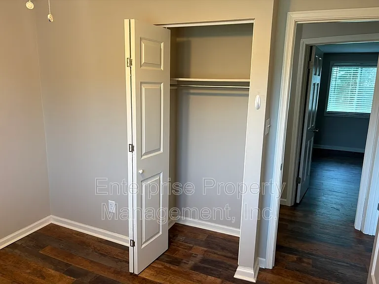 6843 Autumnhill Ln — Photo 24
