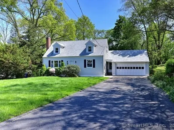 32 Lenox Avenue, Norwalk, CT 06854