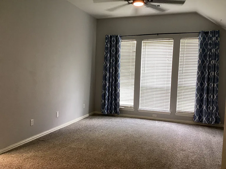 9121 Rose Ct — Photo 18
