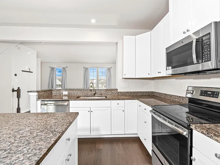 100 Merrimac Ave — Photo 6