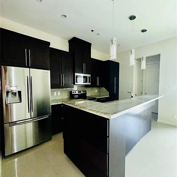 1312 E Pineridge Ave — Photo 5