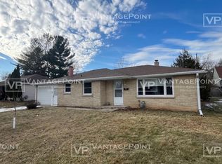 1408 Oak Ridge Dr, Green Bay, WI 54304