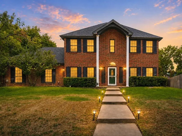 605 Keel Way, Azle, TX 76020