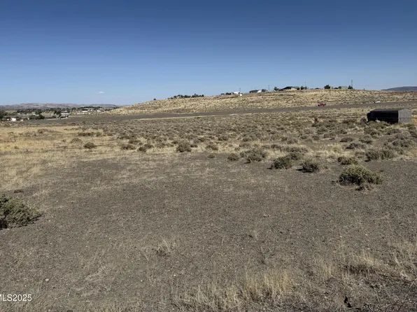 7250 Citrus St, Silver Springs, NV 89429