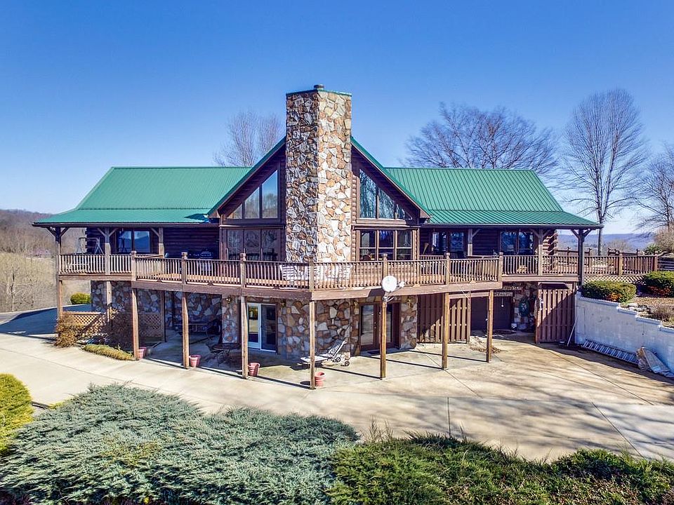 1st image of 151 Eagle Nest Dr