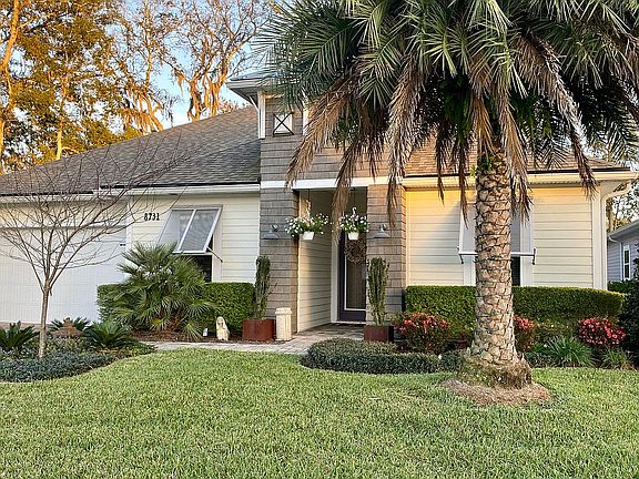 2nd image of 8731 Anglers Cove Dr