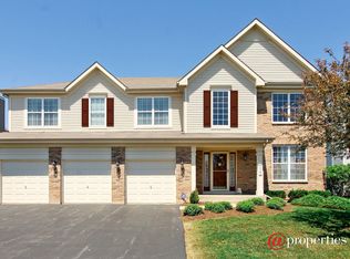208 Blue Heron Way, Bartlett, IL 60103