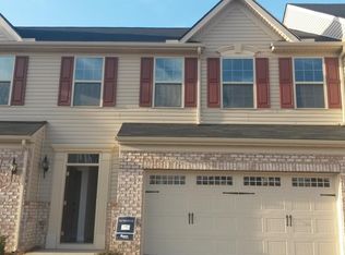 37 Irvington Dr, Greer, SC 29650