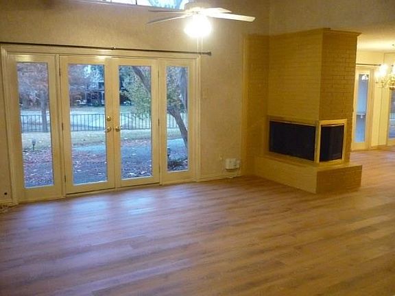 5th image of 2943 Country Place Cir