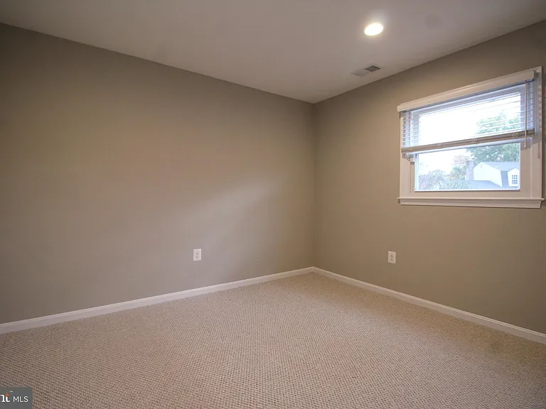 4500 Lantern Pl — Photo 21