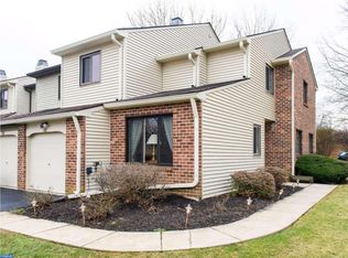 206 Hanover Ct, Chesterbrook, PA 19087