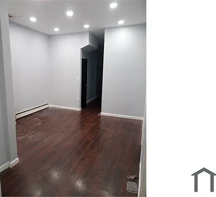 3 bed, $2,300 — Photo 2