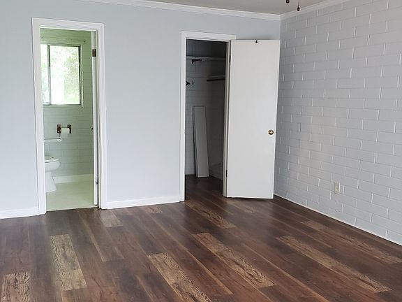 5th image of 4359 Montclair Cir E