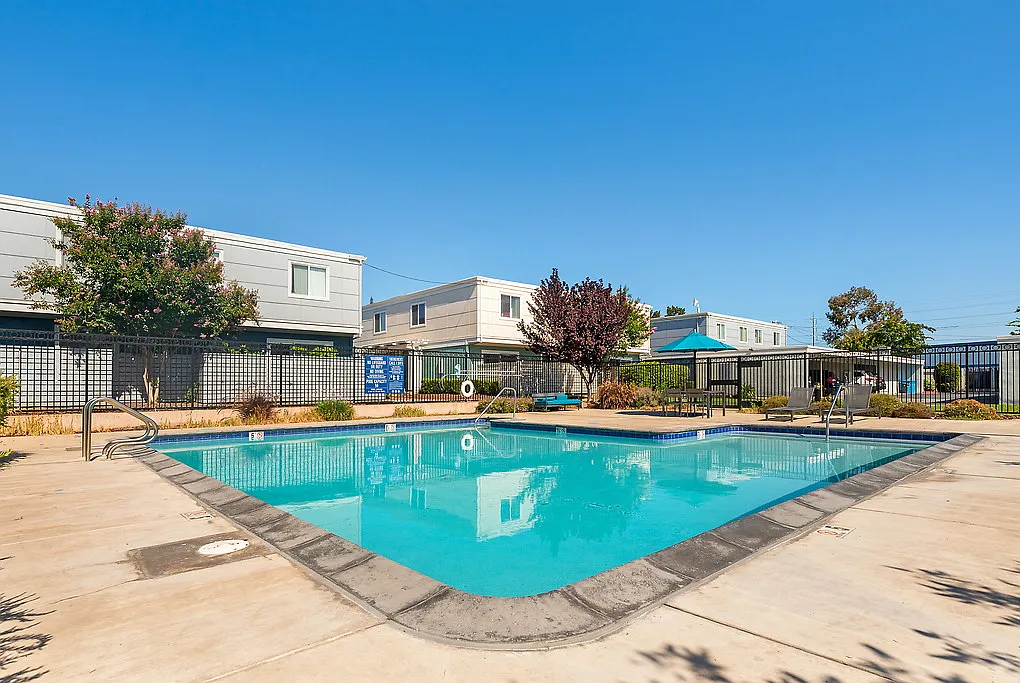 The Pointe at Cupertino — Photo 1
