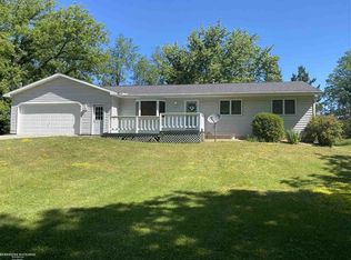 2929 E Maple Rd, Clare, MI 48617