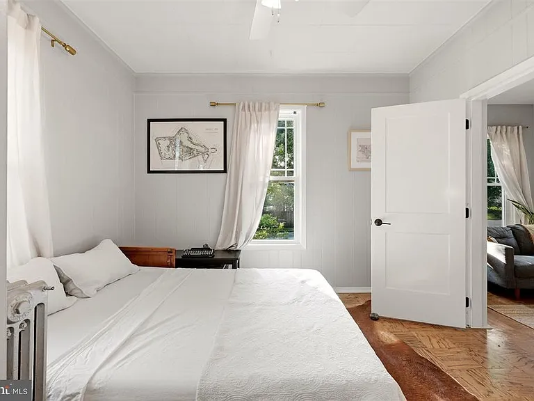 4810 Fox St — Photo 26