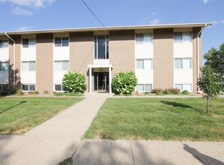 4211 62nd St APT 1, Urbandale, IA 50322