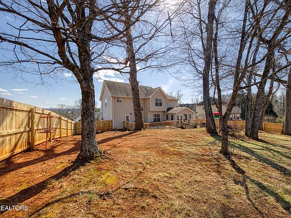 4th image of 6939 Lake Bluff Ct