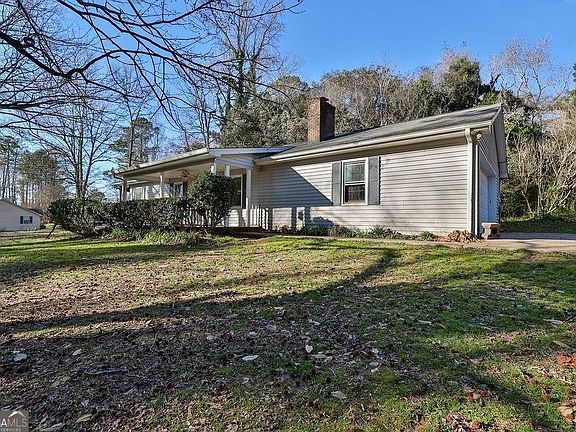 5th image of 2733 Old Dawsonville Rd