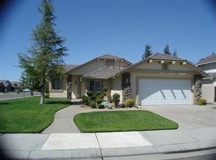 1647 W 4th St, Ripon, CA 95366