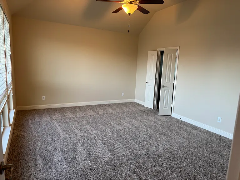 1824 Balboa Park Dr — Photo 45