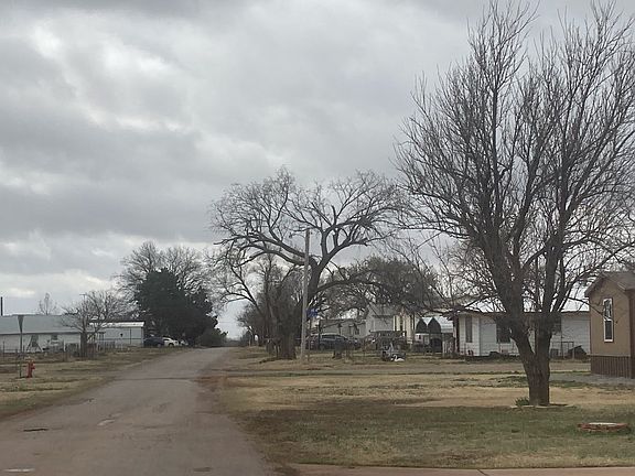 5th image of 820 N Meta St