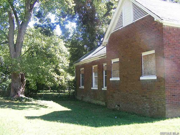3rd image of 518 N Hays Ave