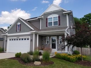 2696 Brigantine Dr, Lansing, MI 48911
