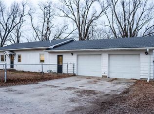 200 E 4th St, Turney, MO 64493