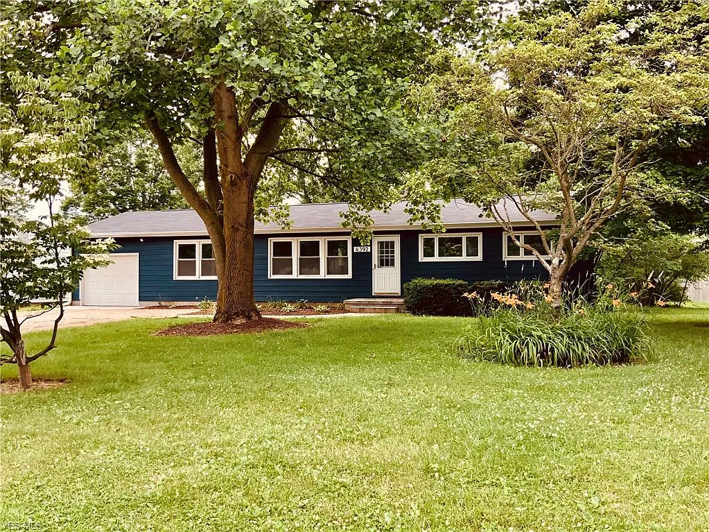 4392 Wilson Rd photo 1