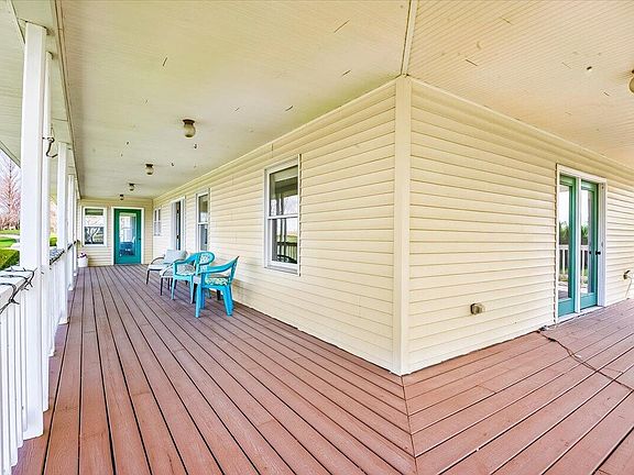 4th image of 2783 Old Whitley Rd