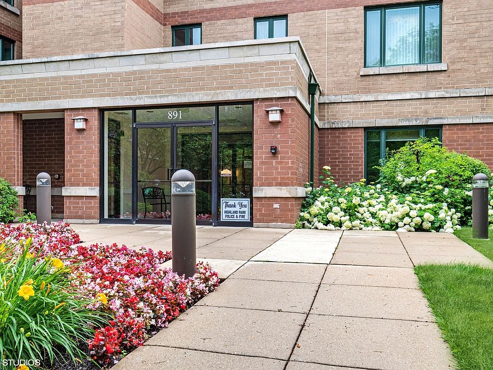1st image of 891 Central Ave APT 335