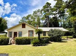 283 1st St, Folkston, GA 31537