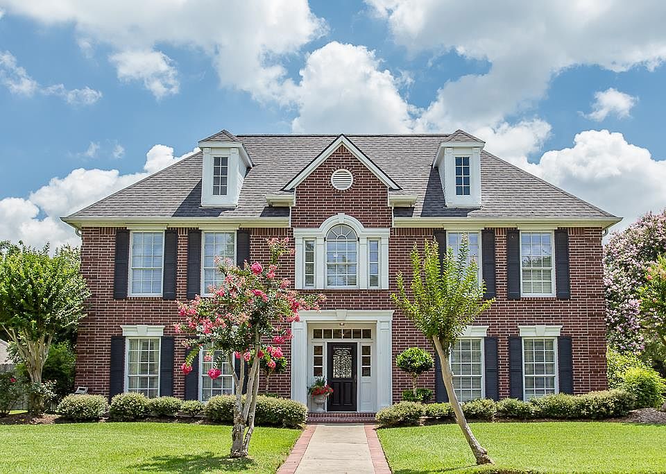 1st image of 913 Laurelfield Dr