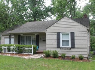 4804 W 72nd St, Prairie Village, KS 66208