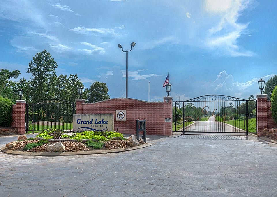 1st image of 8955 Grand Lake Estates Dr