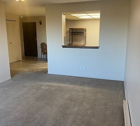 4th image of 850 Des Plaines Ave APT 703