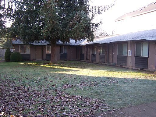 1st image of 1112 E Main St APT 33