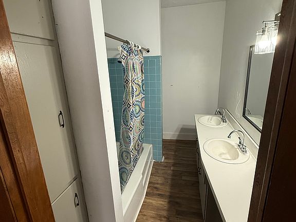 4th image of 1675 Q Ave #1675