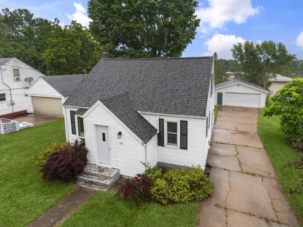 1008 N Main St, Marion, WI 54950