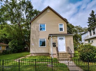 2112 Grove Ave #1, North Chicago, IL 60064