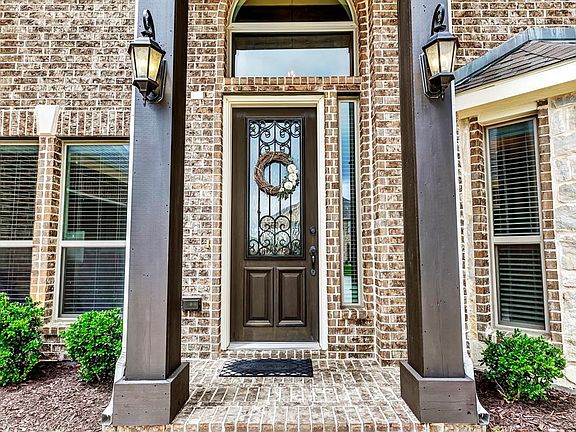 3rd image of 12554 Belmeade Dr