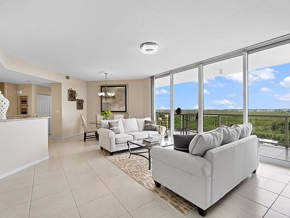 4th image of 6001 N Ocean Drive #1603S